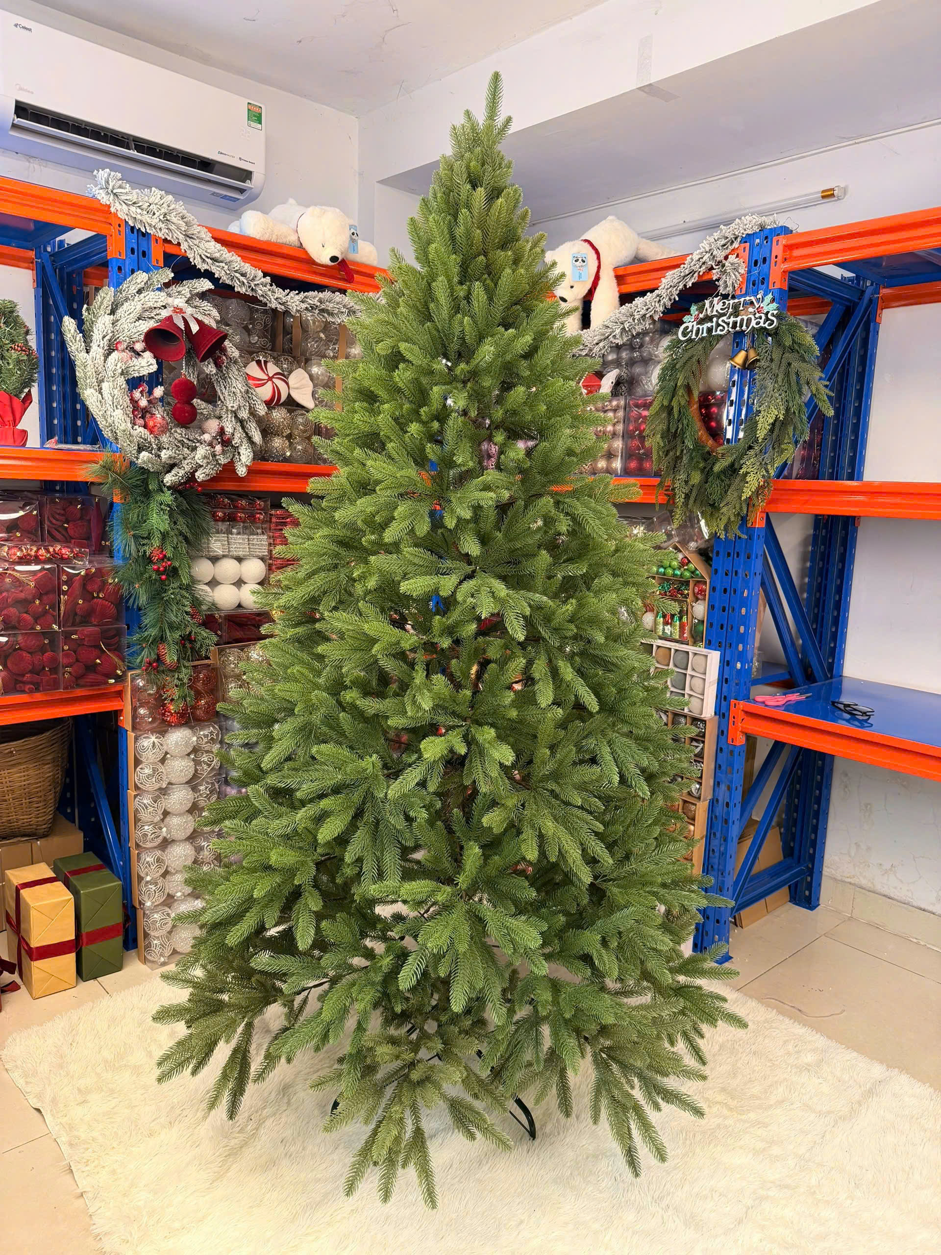 Cây thông noel full Pe 8 Hình ảnh thật cây thông noel full pe